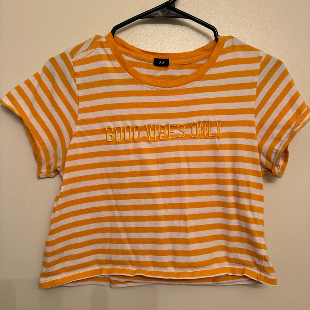 Good Vibes Only Crop Top